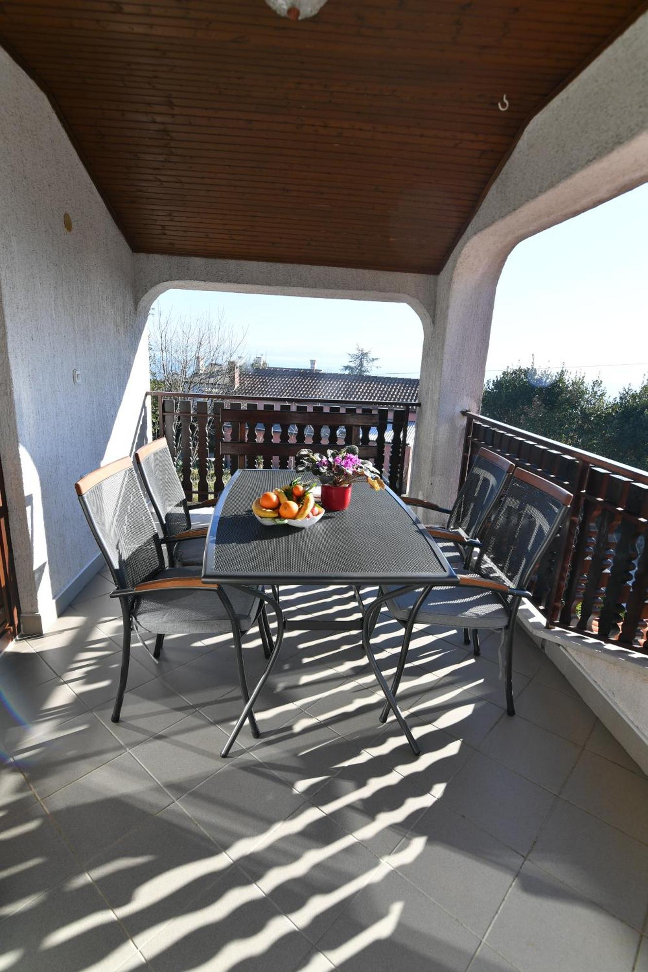 Apartments Peric Опатия Екстериор снимка